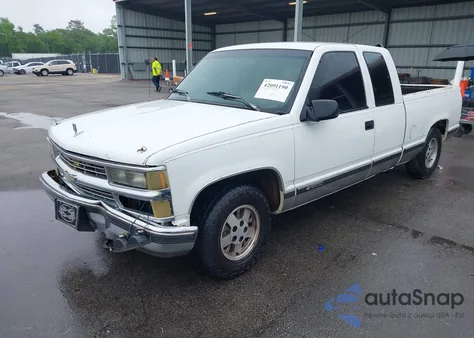 1992 Chevrolet Gmt-400 C1500 из США, поврежденный, VIN 2GCEC19H6N1169835